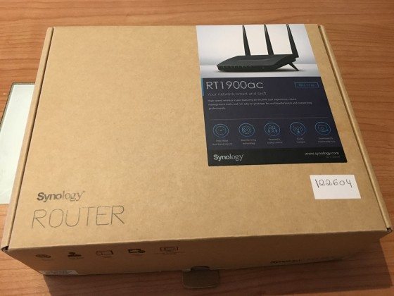 Caja Router Synology RT1900